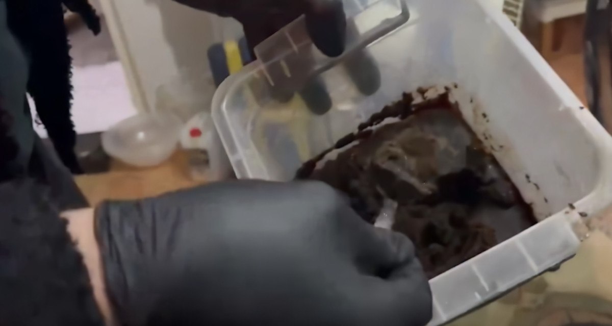 istanbulda narkokapan 8 operasyonu 145 kilogram metamfetamin ele gecirildi 1 utmrcNGc