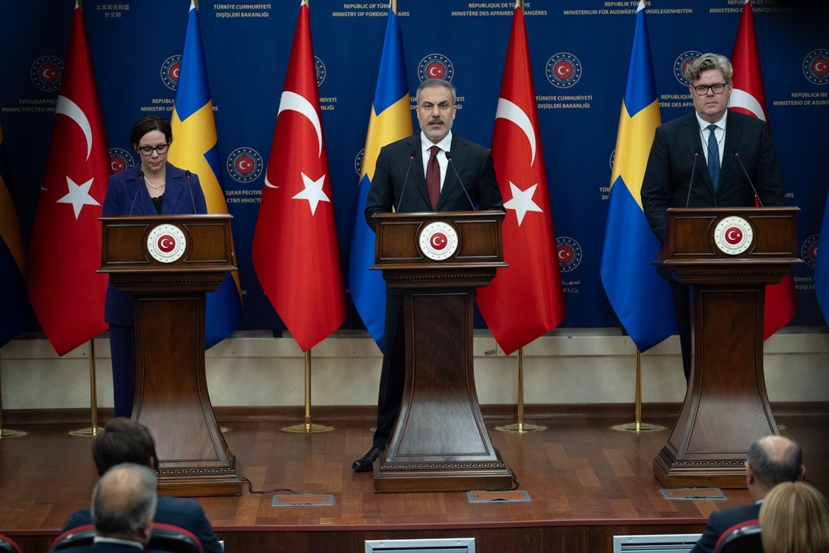 isvec disisleri bakani stenergarddan ypg pyd ve feto aciklamasi 0 HdLLN9mt
