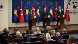 isvec disisleri bakani stenergarddan ypg pyd ve feto aciklamasi jKFzasnI