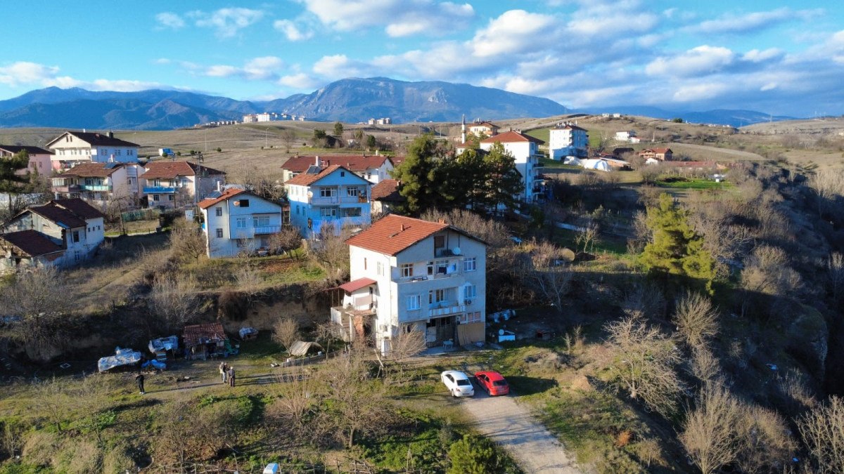 karabukte komsulari izin vermeyince evine dogalgaz baglatamadi 0 2VOkDNc1