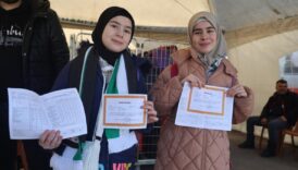 karnelerini alan suriyeli cocuklar aileleriyle birlikte ulkelerine dondu nB6qbhfW