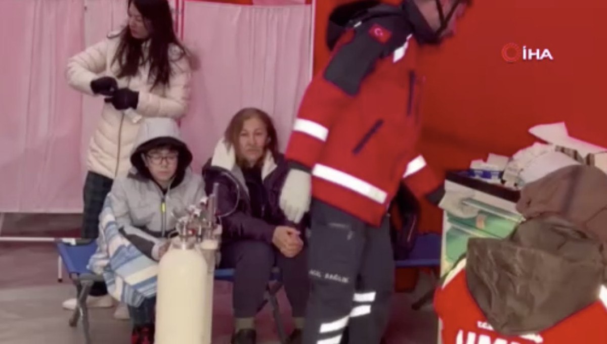 kartalkayada yangin sahra hastanesi kuruldu 0 ikctOmYD