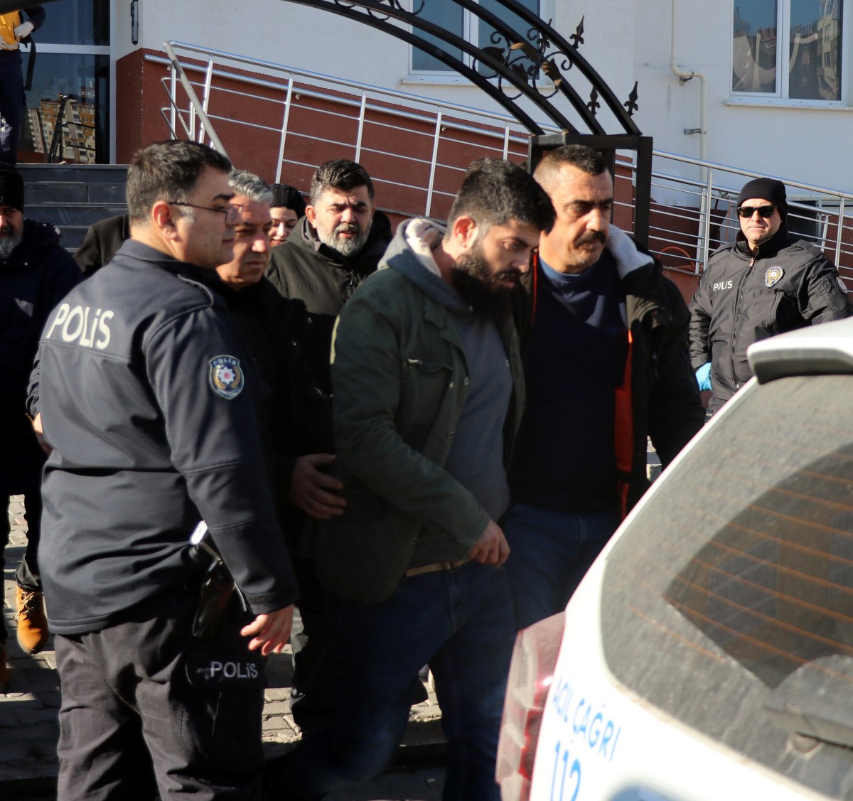 kayseride 7 yasindaki oglunu tufekle vuran baba tutuklandi 0