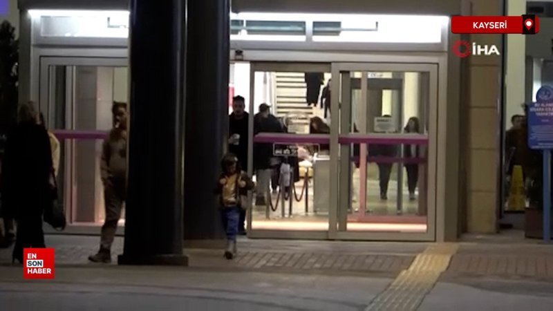 Kayseri'de suç makineleri 2 polis ve 1 güvenliği yaraladı 1 kayseride suc makineleri 2 polis ve 1 guvenligi yaraladi HWAXVCyj