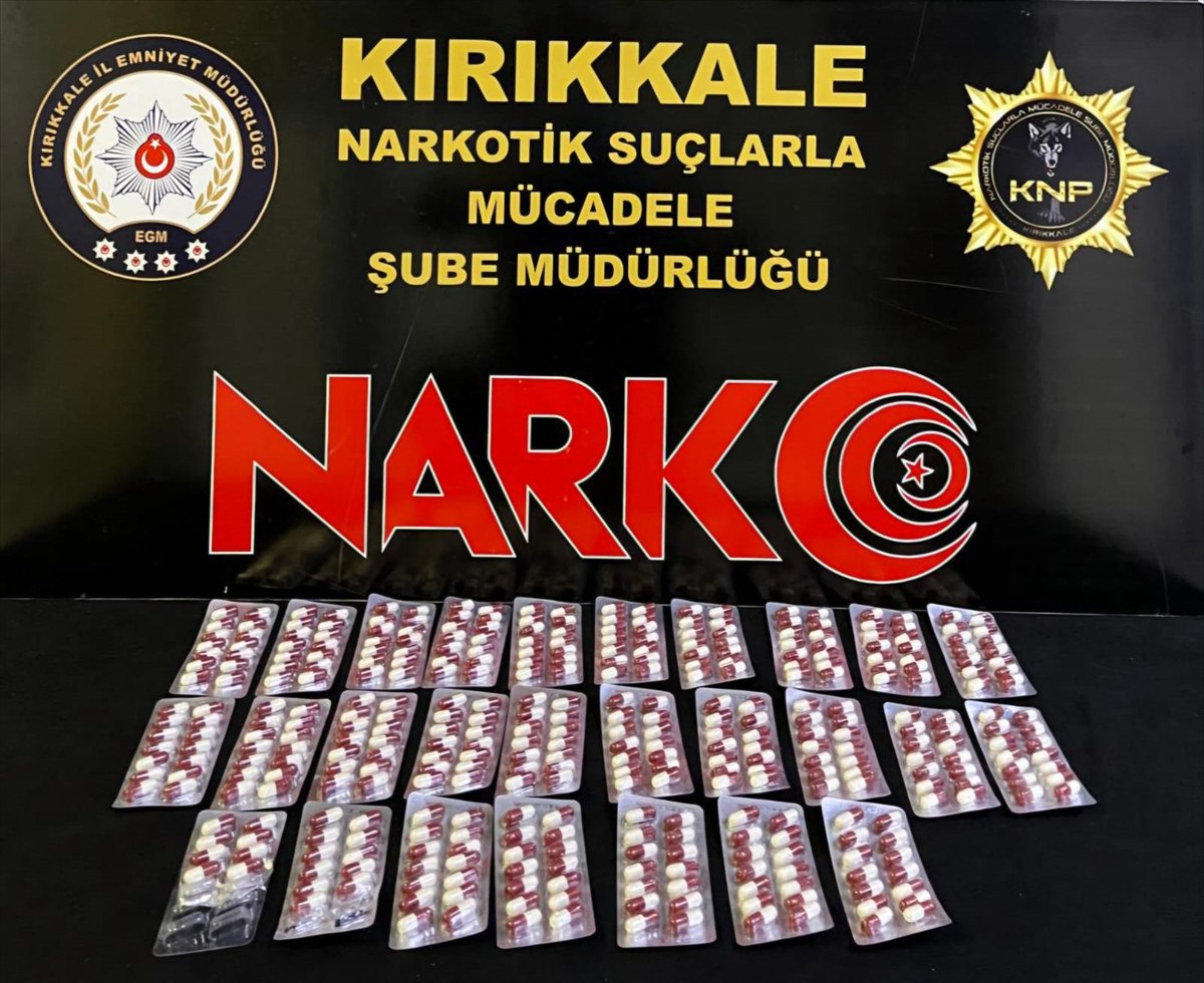 kirikkalede uyusturucu operasyonu 3 supheli tutuklandi 0 I12HMKw9