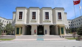 kirmizi bultenle aranan iki suc orgutu uyesi turkiyeye getirildi mFOltvli