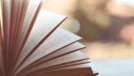 kitap iyilestirir sloganiyla gencler ve cocuklar icin kutuphane rnOMfykP