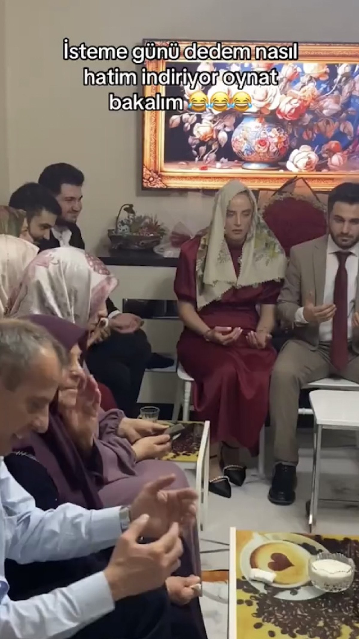 kiz isteme toreninde yasanan komik an sosyal medyada gundem oldu 0