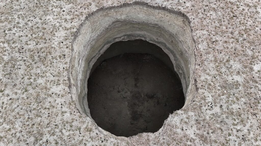 konyada 25 metre derinliginde obruk olustu iilsJhj8
