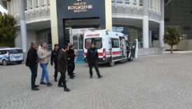 malatyada bicakli saldirida agir yaralanan genc belediyeye sigindi OjPNb9M1