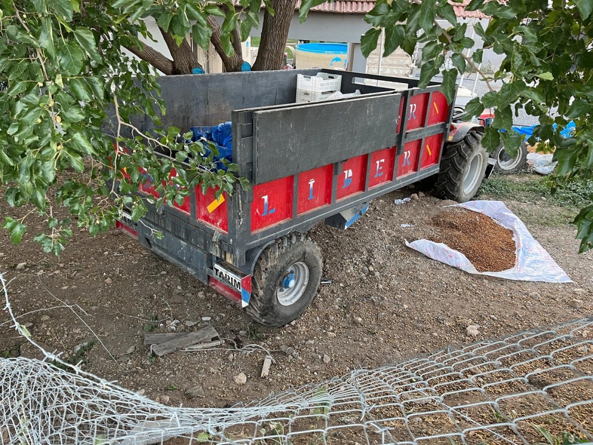 malatyada kizlarini traktor kazasinda kaybeden baba adalet ariyor 2 9gkd3lj9