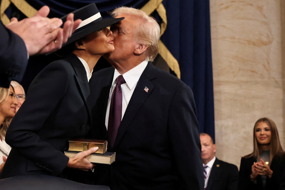 melanianin kiyafeti trumpin esini opmesini engelledi 0