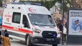 mersinde bir kisi trafik cezasini odemeyen arkadasini silahla yaraladi EyIrDfKf