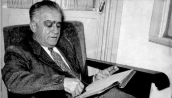 oldukten sonra degeri anlasilan bir romanci ahmet hamdi tanpinar a5gXserv