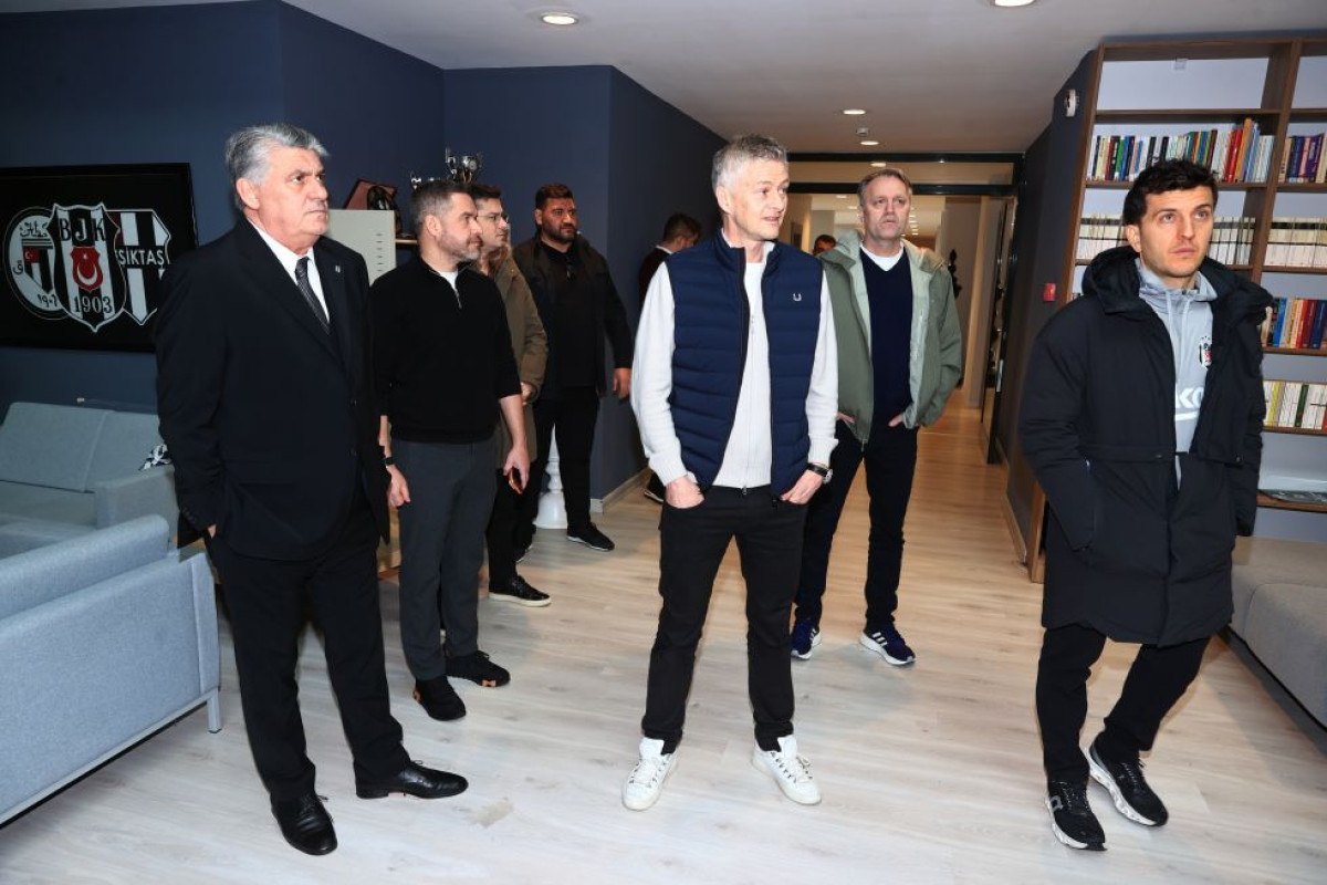 ole gunnar solskjaer bjk nevzat demir tesislerinde 1 DLpm2TI3