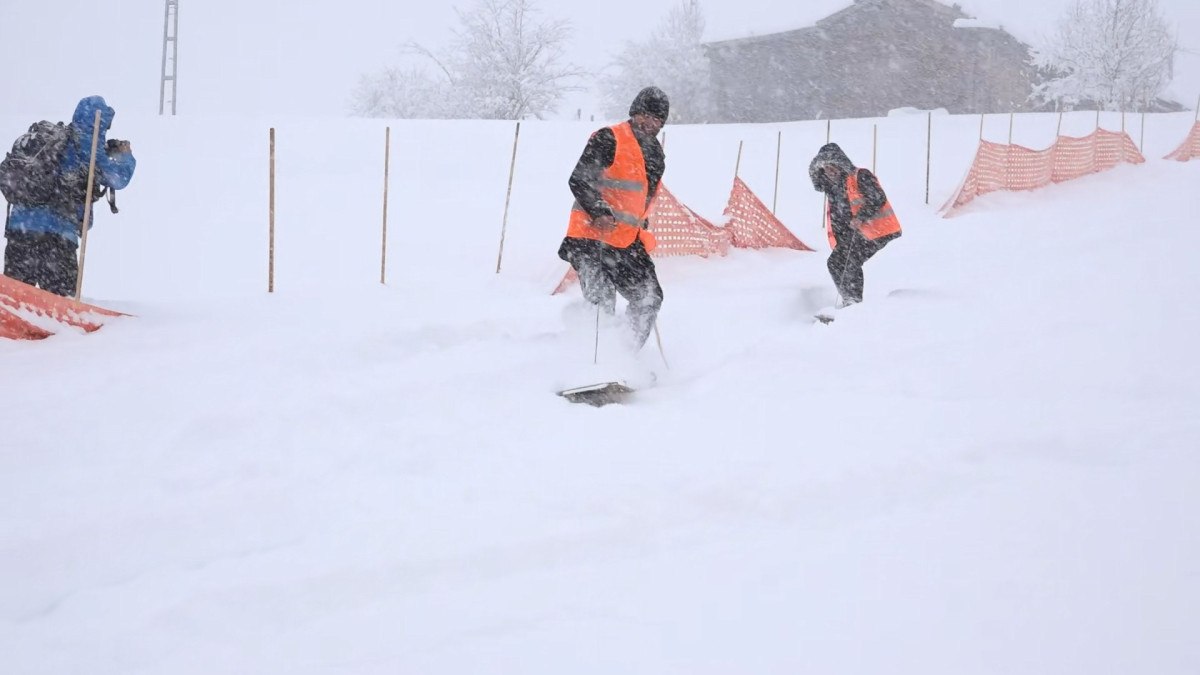 rizelilerin snowboardi petranboard nefes kesti 0 h9LbvB6Z