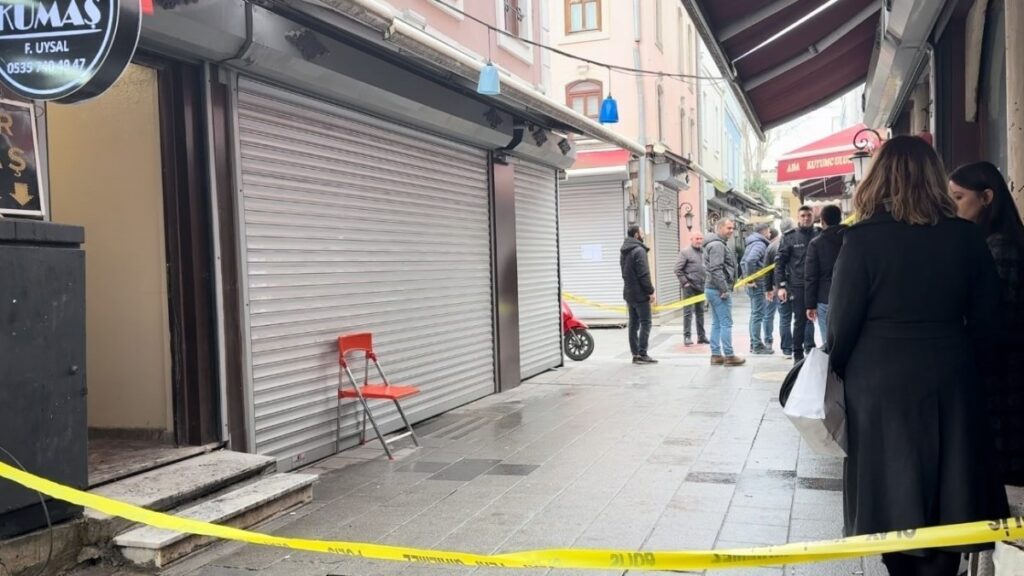 sakaryada kuyumcudan 25 milyon tllik soygun MllfsdnC