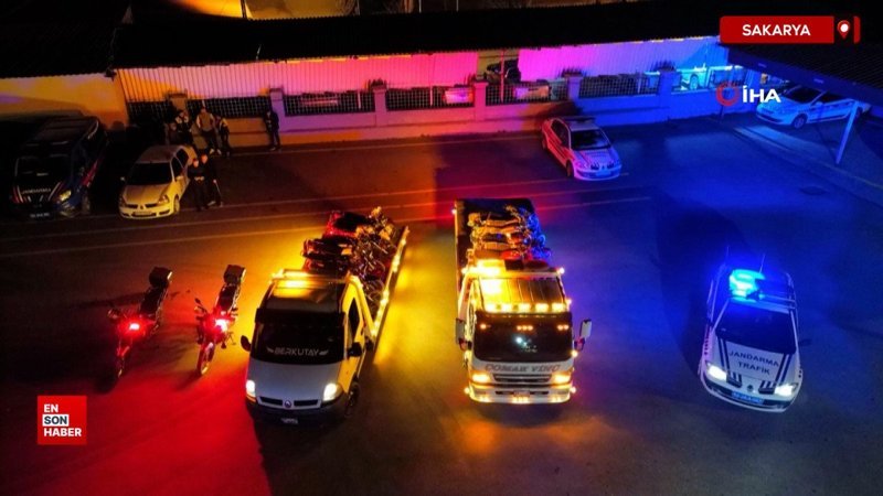 Sakarya'da yasadışı motosiklet yarışına jandarma engeli 1 sakaryada yasadisi motosiklet yarisina jandarma engeli UKJidAy6