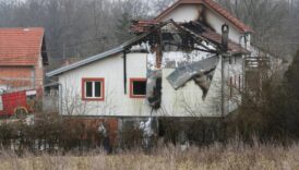 sirbistanda huzurevi kundaklandi 8 olu KzCLeXiz