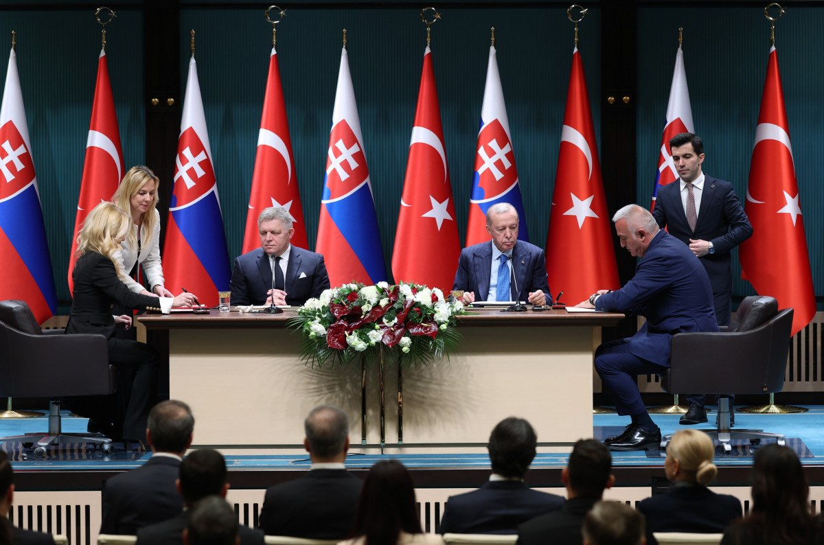 slovakya basbakani ficodan cumhurbaskani erdogana ovgu 3 yGfJ7Azt