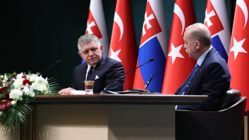slovakya basbakani ficodan cumhurbaskani erdogana ovgu Pjj7qkap