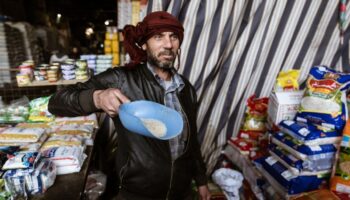 suriyede yeni yonetimden ambargo karari iran rusya ve israil mallarina yasak l7uXOWiW