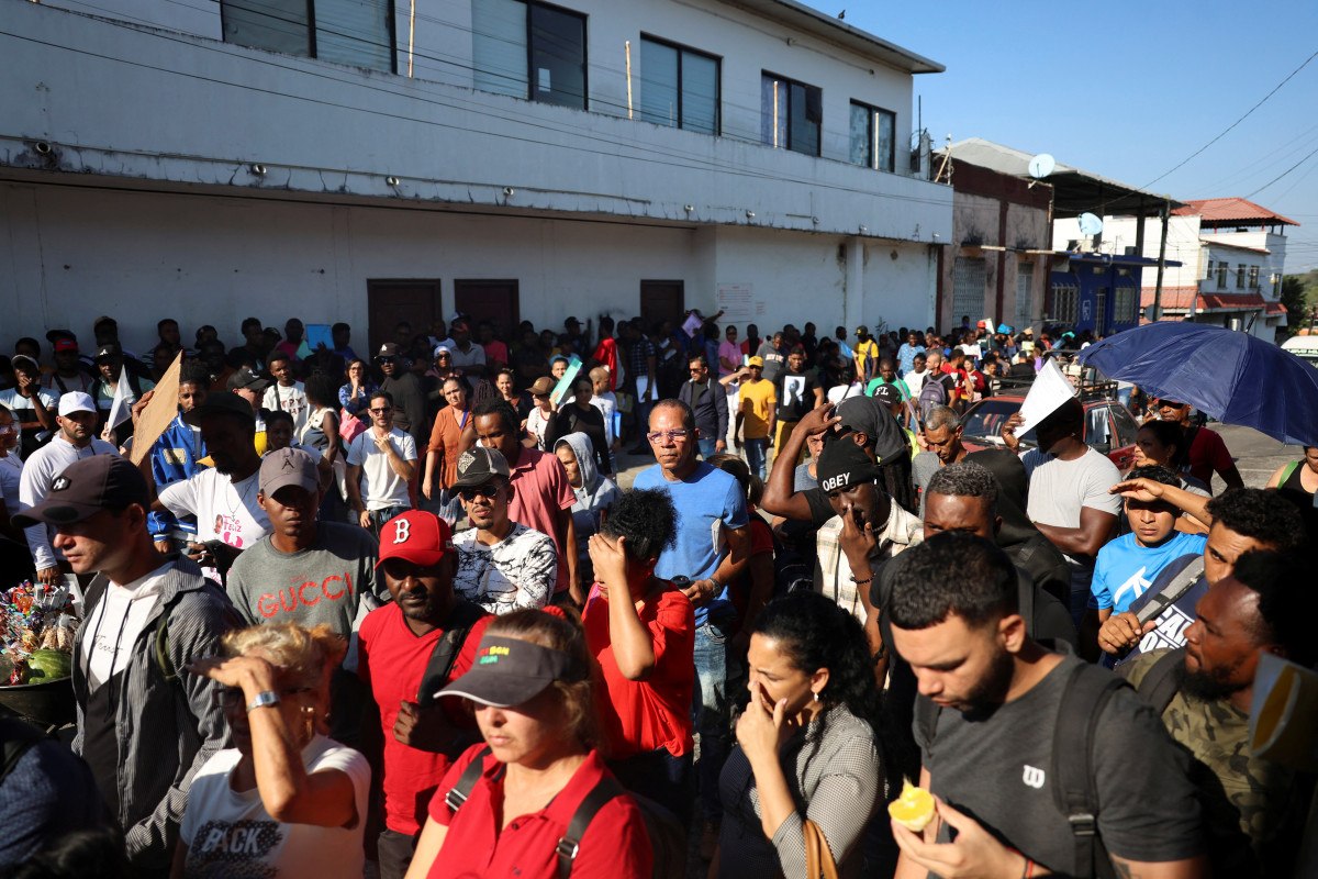 trump abdye yasal goc yolu cbp one uygulamasini sonlandirdi 2 3jD7ebID