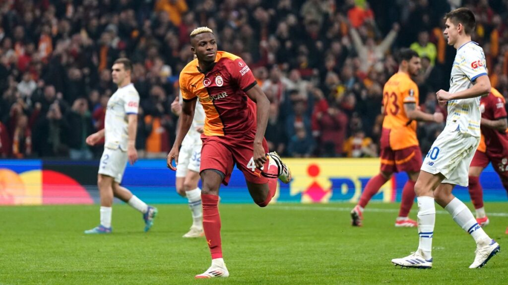 victor osimhen 15 kez gol sevinci yasadi 5DLfdBJF