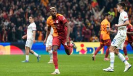 victor osimhen 15 kez gol sevinci yasadi 5DLfdBJF