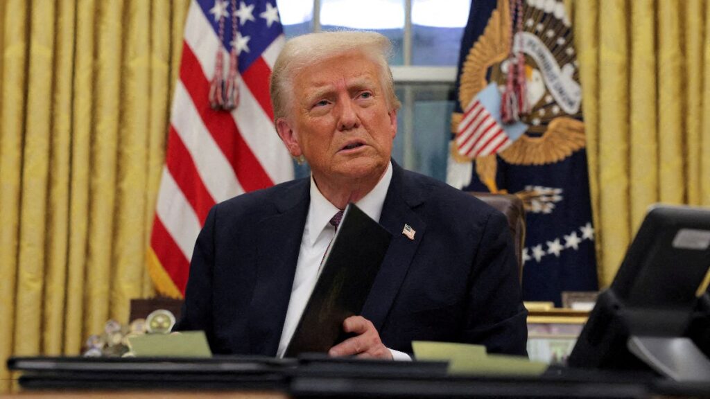 abd baskani trump faiz oranlarini fedden daha iyi bildigini soyledi 7Ej4srnJ