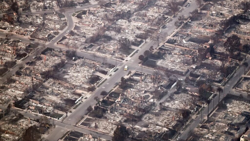 abd yanginlarinda yeni gelisme hane sahiplerinden los angeles sehir yonetimine dava 5LfqExyZ