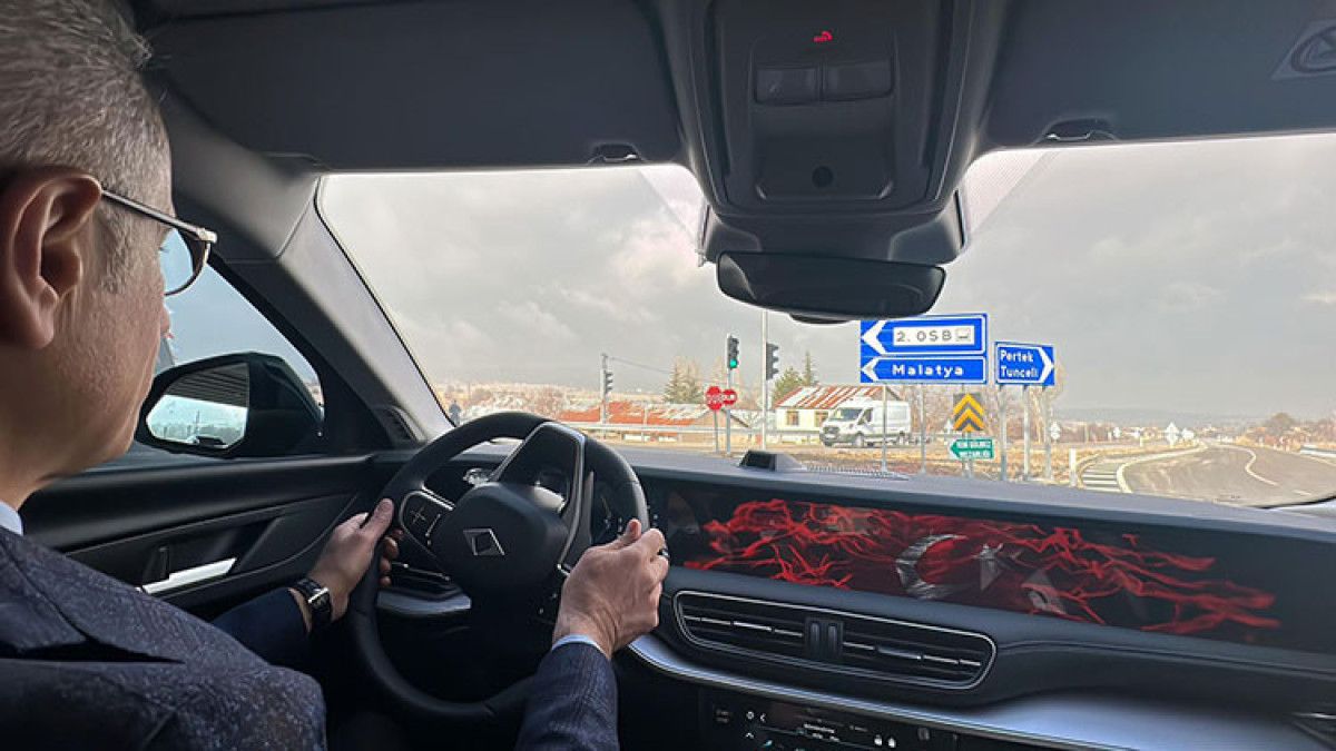 abdulkadir uraloglu elazig harput yolunda guzergahi 2 km kisaltarak ulasimi sehir disina tasidik 3