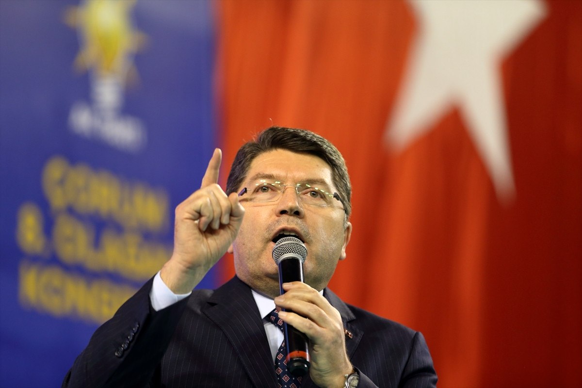 adalet bakani tunctan kartalkaya yanginiyla ilgili aciklama 1 mhHJNWTY