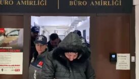 adanada dolandirici sahte hakim ve sevgilisi yakalandi lulO1ZJ9