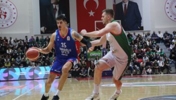 anadolu efes yalovaspor basketbolu farkli gecti RTIdAJtf