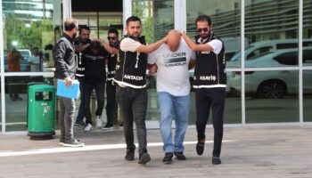 antalyada bosanma asamasindaki koca dehset sacti kizinin ifadesi yurek burktu vmijJSkx
