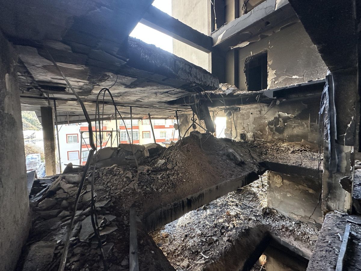antalyada cikan yanginda binada hasar olustu 4
