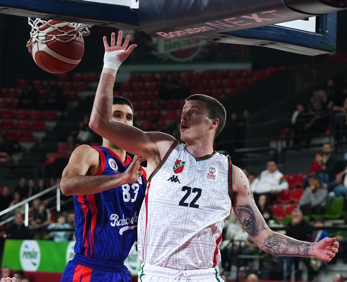 bahcesehir koleji karsiyakaya sans tanimadi 2 WBvSAvN8