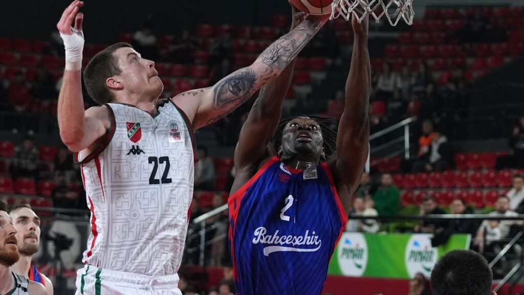 bahcesehir koleji karsiyakaya sans tanimadi CLXanttk