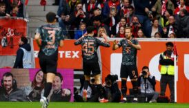 bayern munih freiburg karsisinda surprize izin vermedi rTavSp85