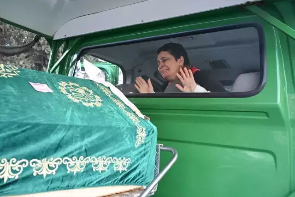 boluda kardesini kaybeden kadin yangin aninda cektigi videoyu paylasti 1 gZDw5WMY