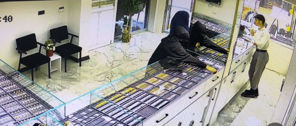 bursada hirsizlar kuyumcuyu ve musteriyi ayni anda soydu 6 7OSW6cym