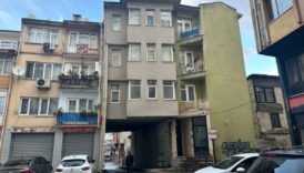 bursada kolonlari olmayan binaya bakan bir daha bakiyor pKTJtjfp
