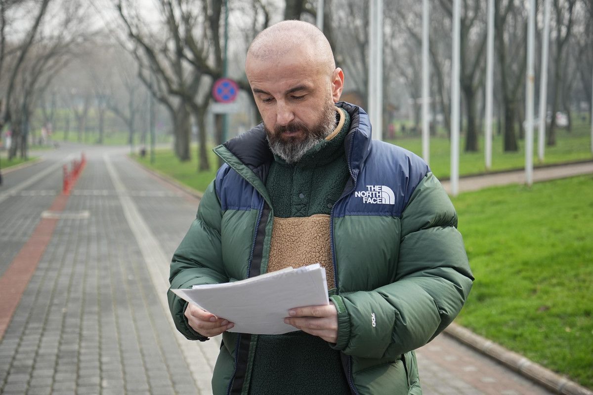 bursada sac ektirirken kulak zarini patlatti 1 8EA7a2HN