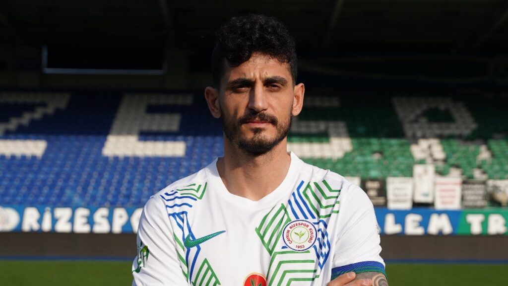 caykur rizespor samet akaydin kadrosuna katti xsK2zBu8