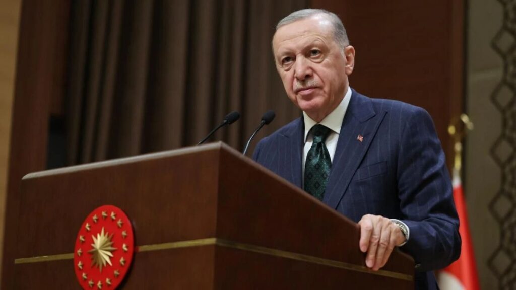 cumhurbaskani erdogan depremin yaralarini sariyoruz YeXW9jkJ