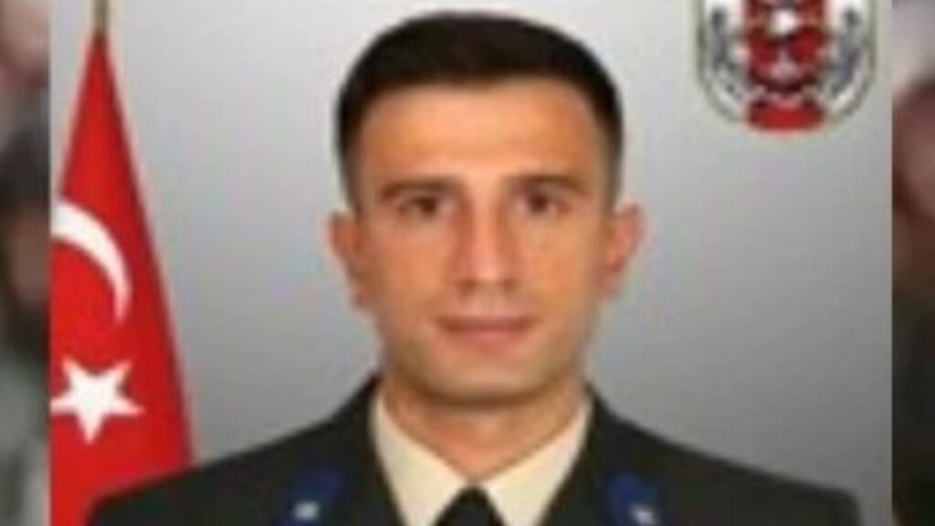cumhurbaskani erdogan sehit ufuk akincinin ailesine bassagligi mesaji gonderdi 2PTWbWLT