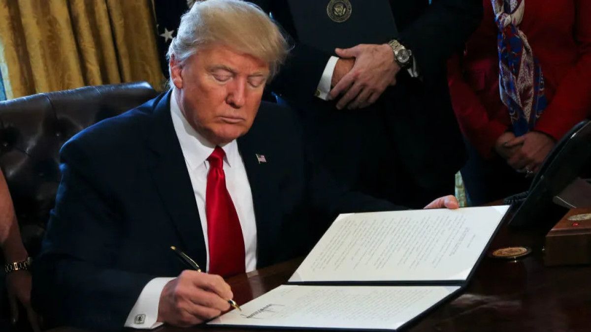 donald trump meksika korfezinin adini resmen degistirdi 0 MwiqOfhl