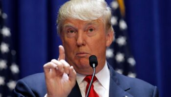 donald trump meksika korfezinin adini resmen degistirdi B4ICHFZx