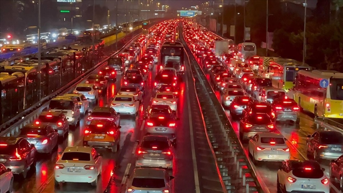 dunyada trafikte en fazla vakit kaybeden sehir istanbul 0 gnvR3dQ6